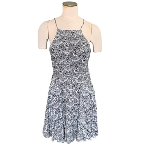AF Abercrombie & Fitch Halter Neck Floral Skater Dress Sz L Black & White 134H - Picture 1 of 11